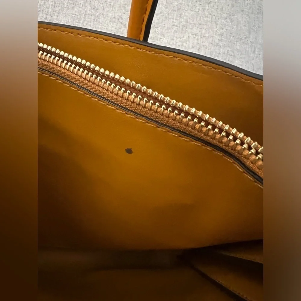 MICHAEL KORS Mercer Medium Satchel – Marigold Yellow Leather - Picture 10 of 13